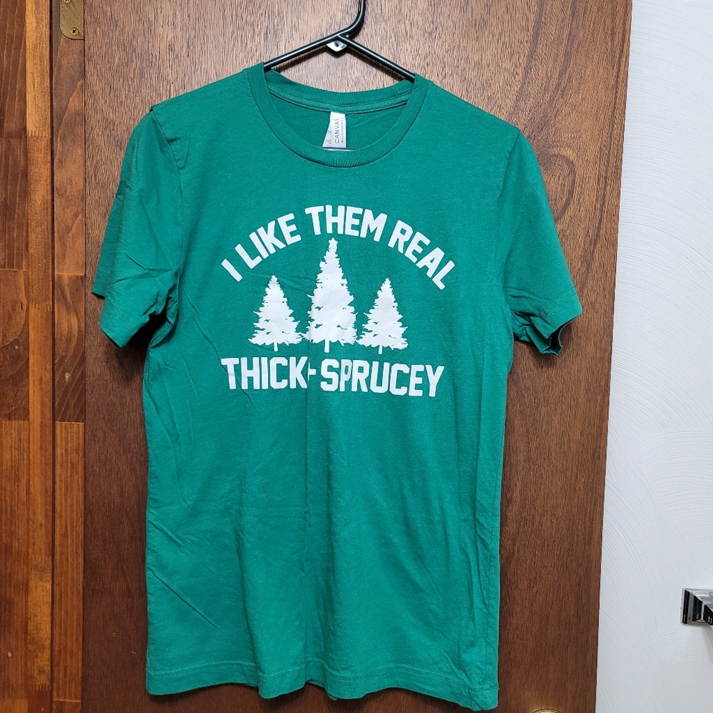 NWOT.  Bella Canvas T-Shirt.  Size M. (84)